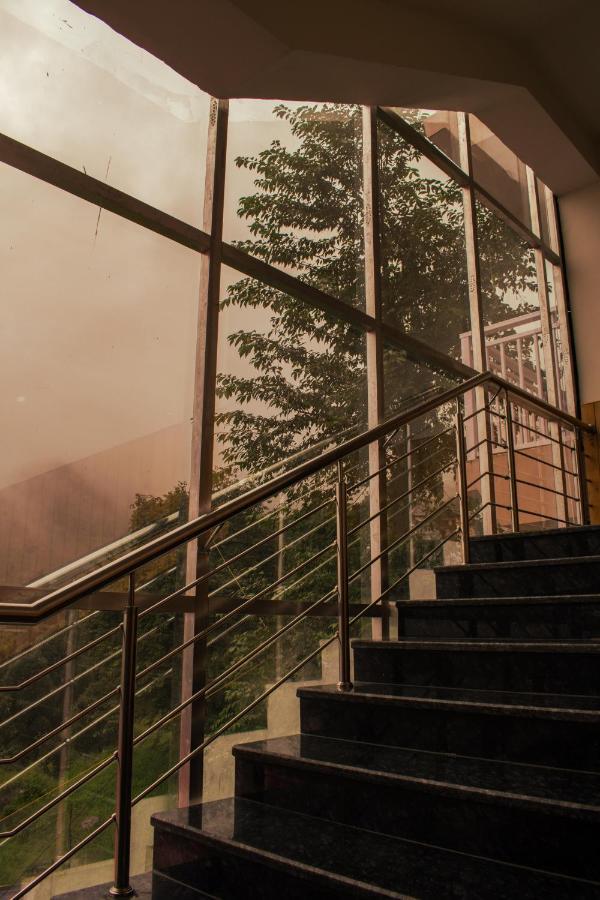 Highsky Resort Dharamshala Exterior foto